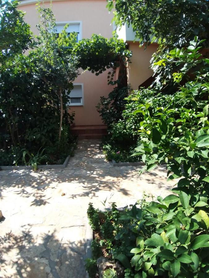 Apartmani Kutlesa Vodice Exterior foto
