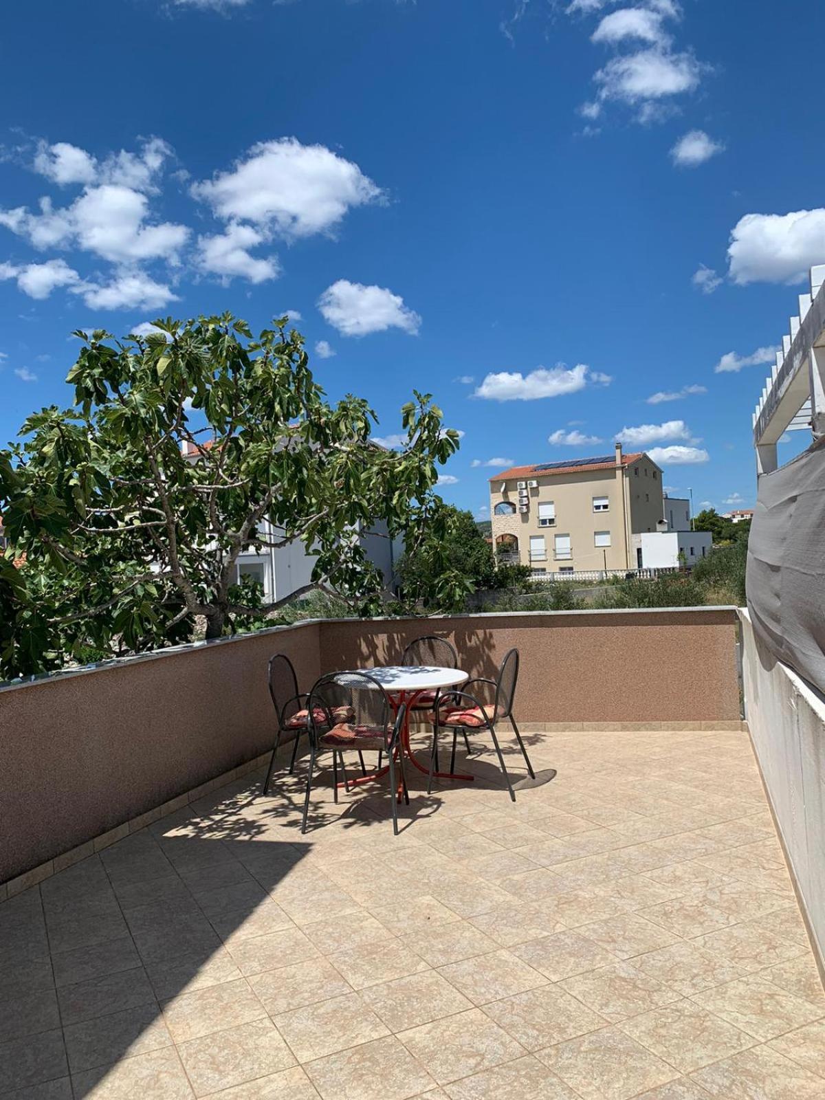 Apartmani Kutlesa Vodice Exterior foto